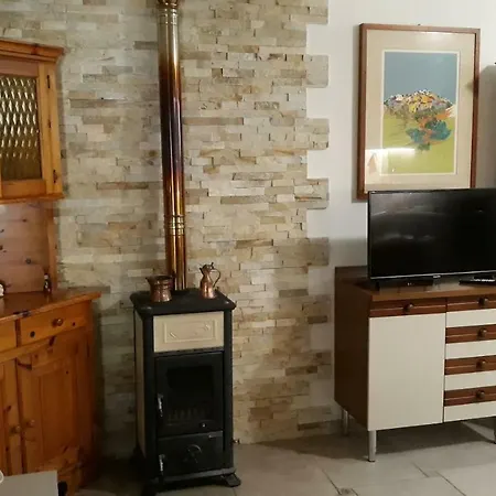 Taverna Del Taglio Apartment *